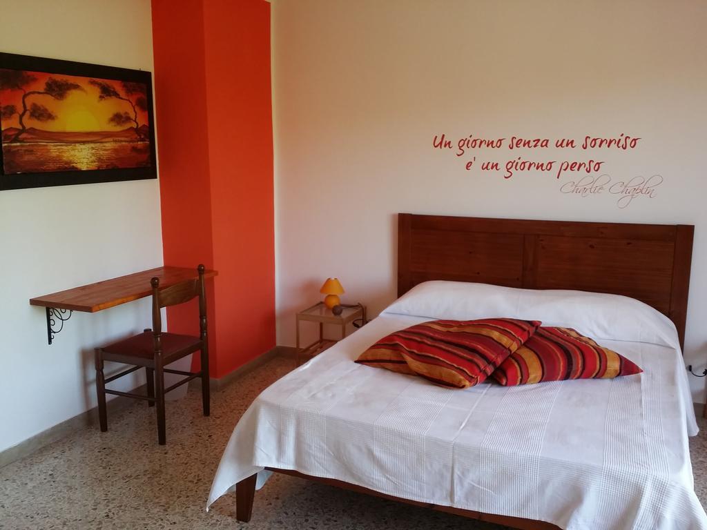 Bed & Breakfast Ciaramira Trapani Kamer foto